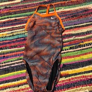 Nike girls size 8 swim suit
